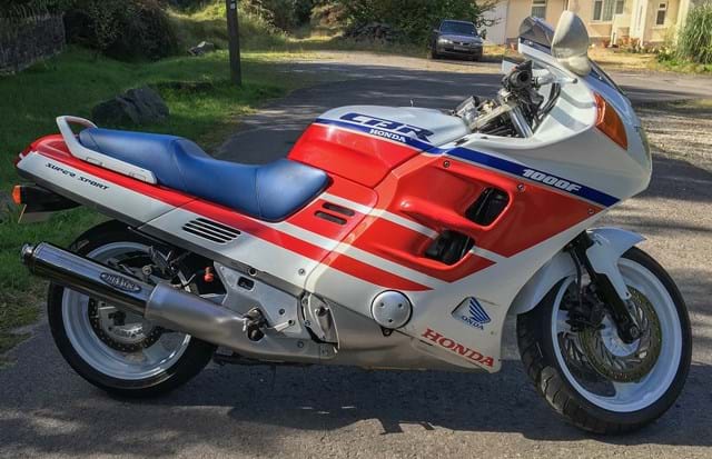 Honda cbr1000f разгон
